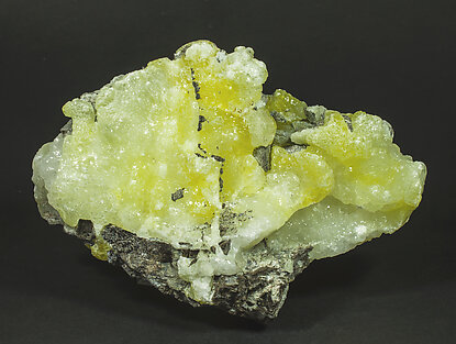 Brucite with Dypingite.