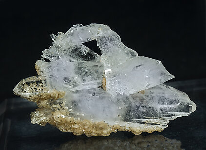 Quartz with Siderite. Rear