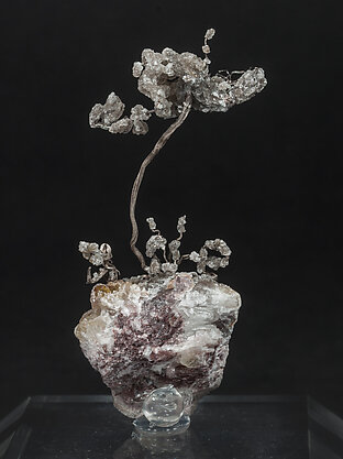 Silver with Calcite. Rear / Photo: Joaquim Calln