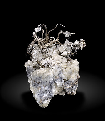 Silver with Calcite. Rear / Photo: Joaquim Calln