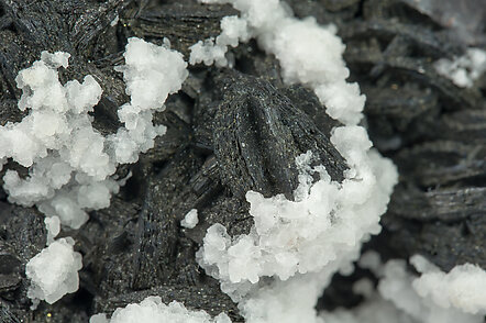 Wurtzite with Calcite and Pyrite. 