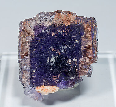 Fluorite. Rear