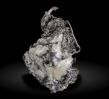 Silver with Calcite. Rear / Photo: Joaquim Calln