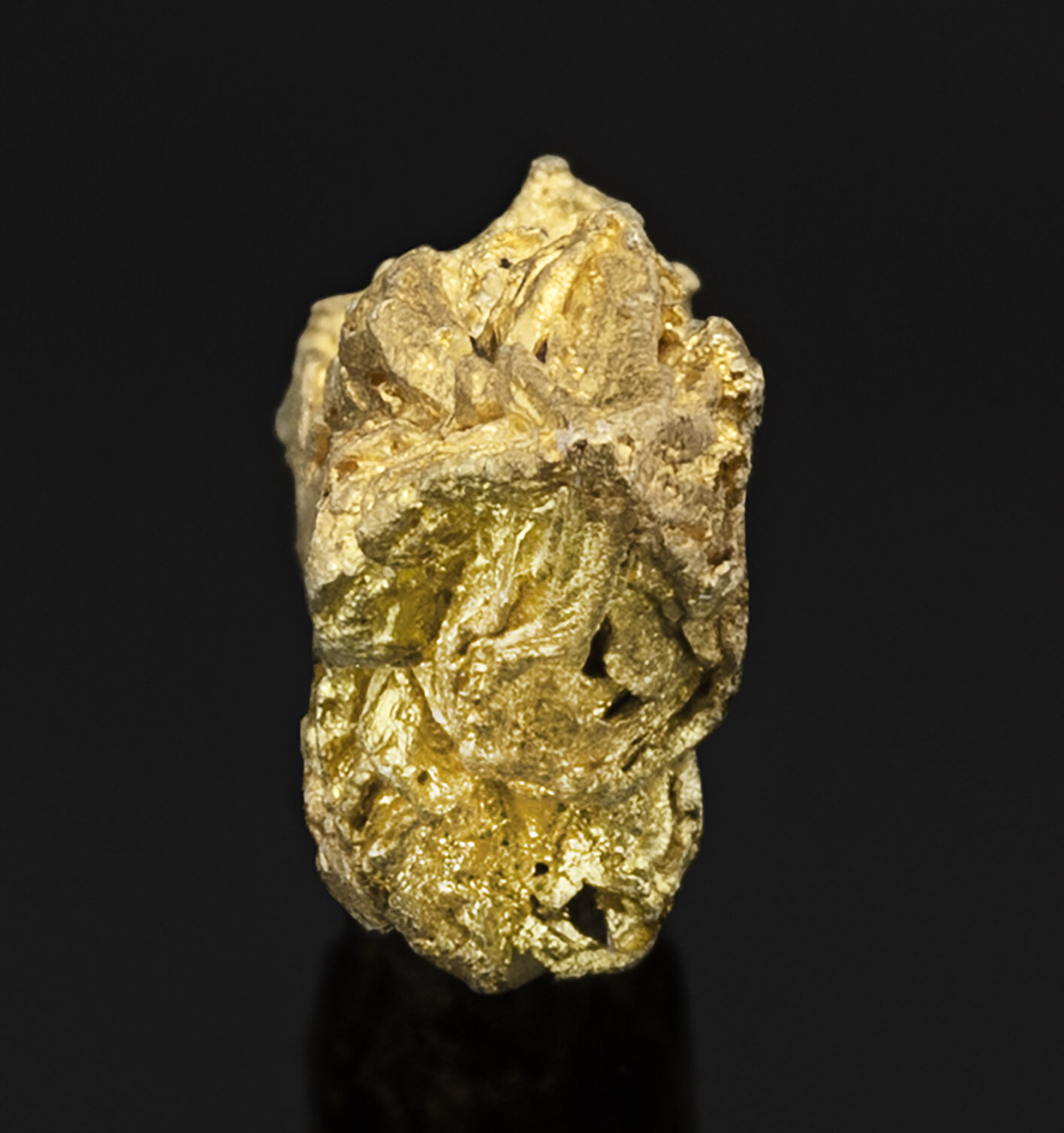 specimens/s_imagesAO5/Gold-MZY45AO5_2023_0619_091_t.jpg