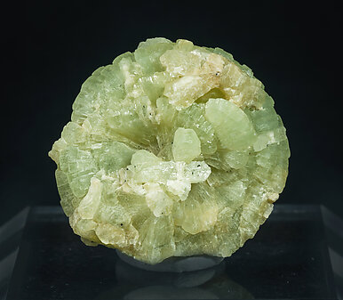 Prehnite. Rear