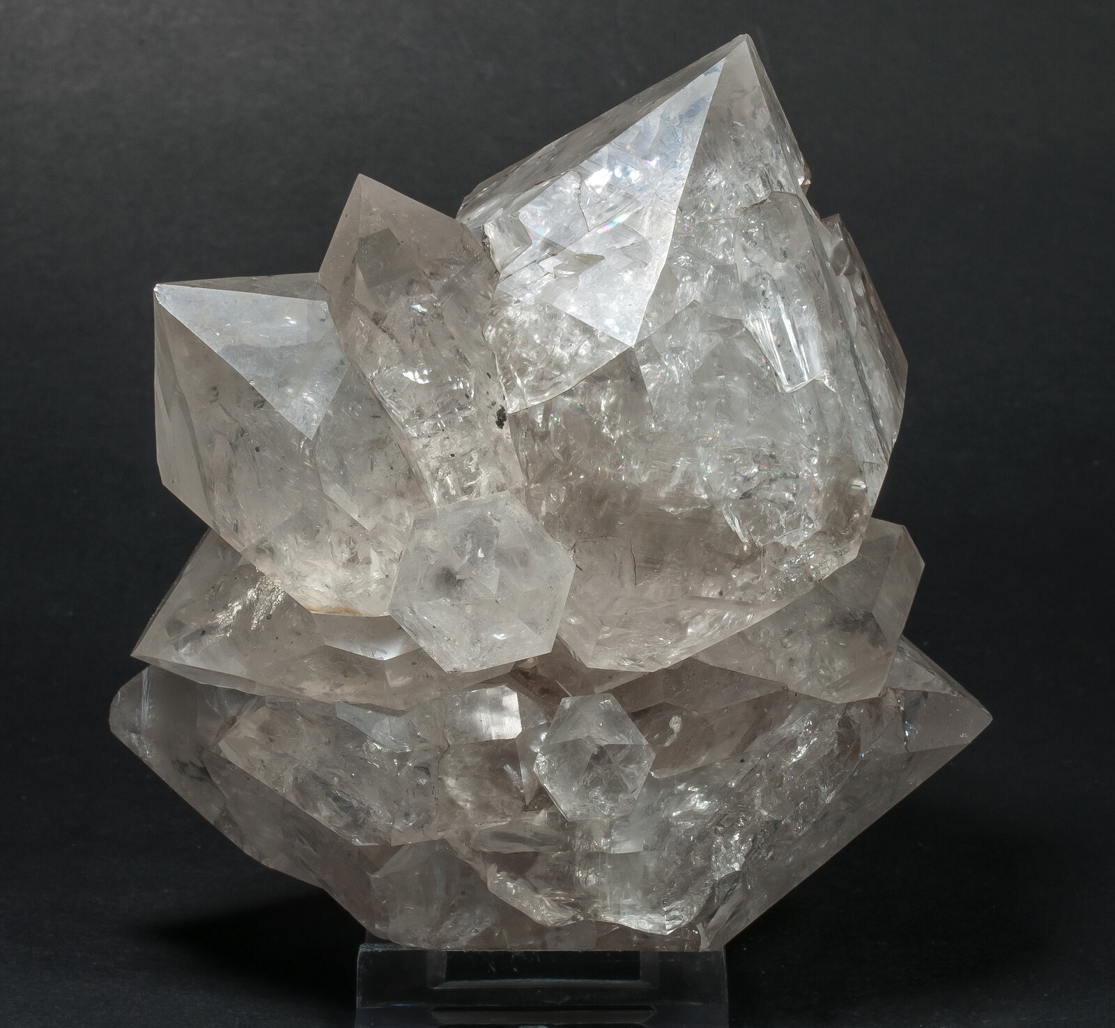 specimens/s_imagesAO5/Quartz-TRX89AO5f.jpg