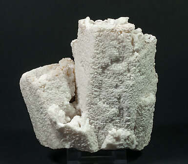 Calcite (variety kanonenspat) with Quartz.