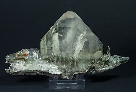 Quartz (variety faden quartz) with Chlorite inclusions. Front