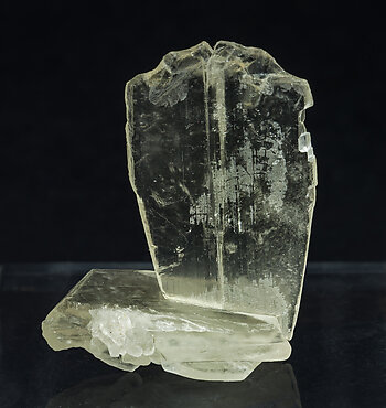 Calcite (twinned).