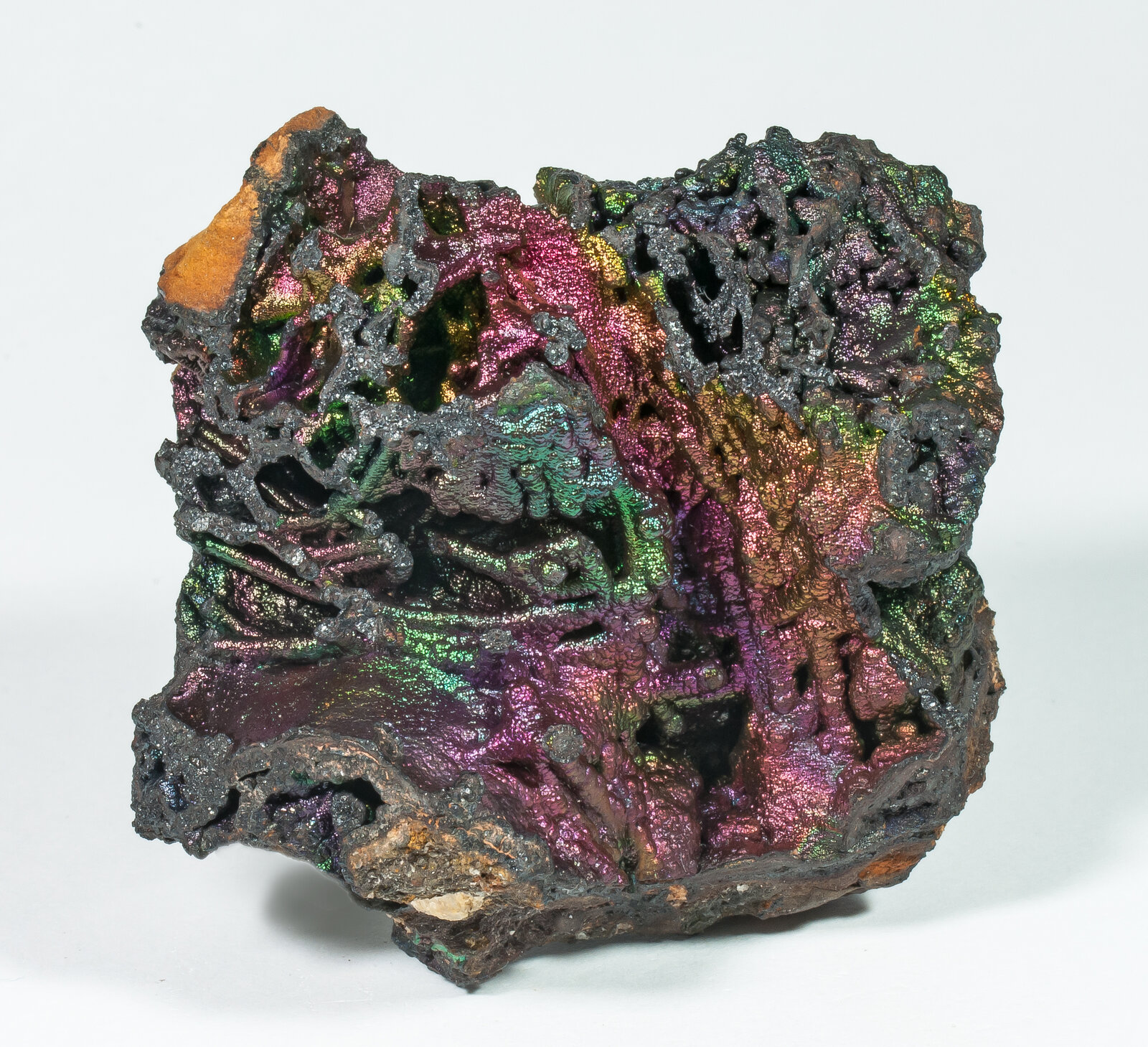 specimens/s_imagesAO8/Goethite-NFM26AO8f.jpg