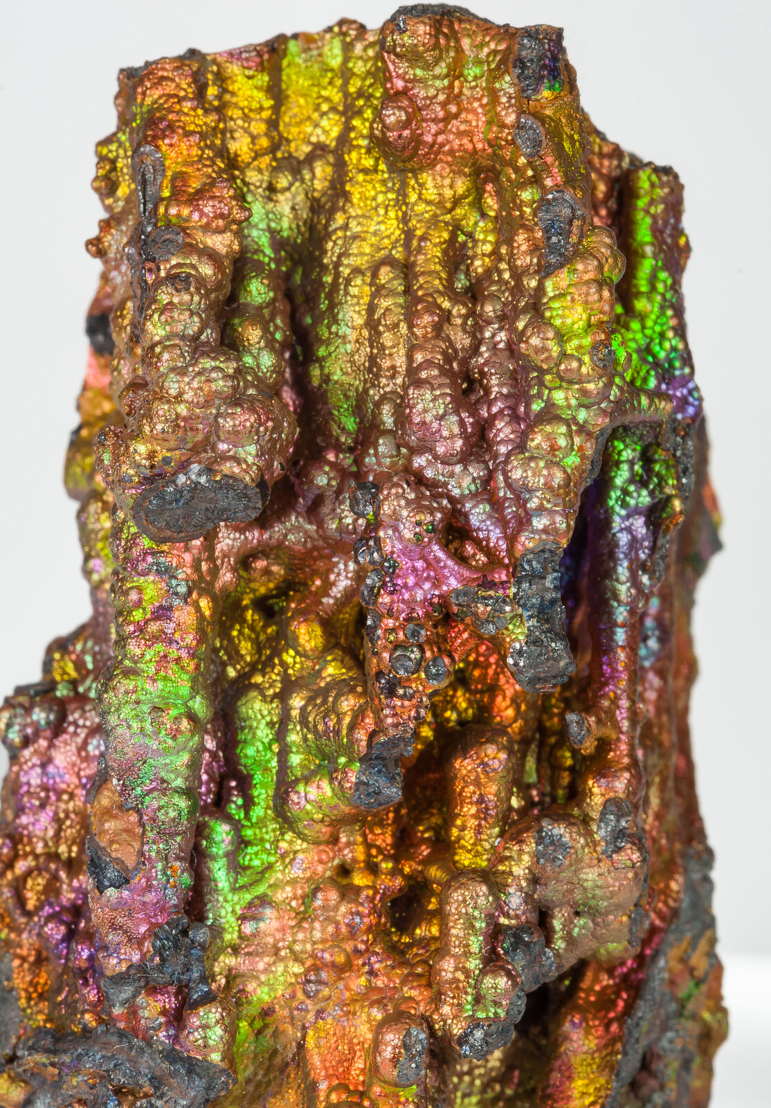 specimens/s_imagesAO8/Goethite-NNB16AO8d.jpg