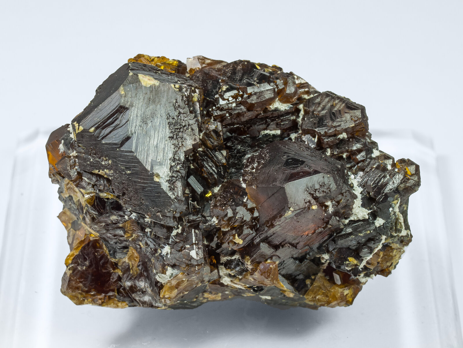 specimens/s_imagesAO8/Sphalerite-JFD164AO8f.jpg