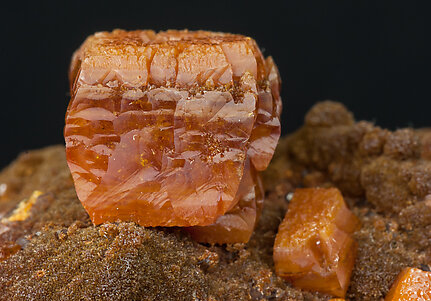 Wulfenite with Vanadinite (variety endlichite). 