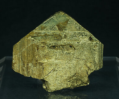 Chalcopyrite. Front