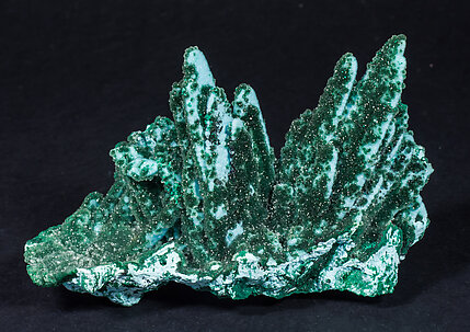 Chrysocolla after Baryte and with Malachite. Rear
