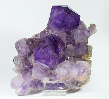 Quartz (variety amethyst).