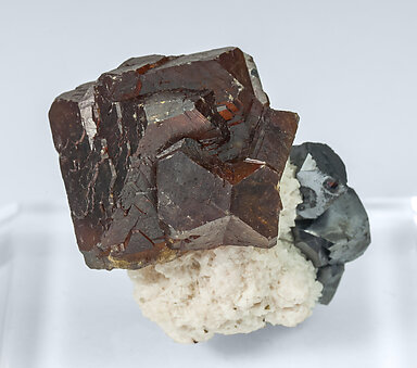 Sphalerite with Galena and Calcite.