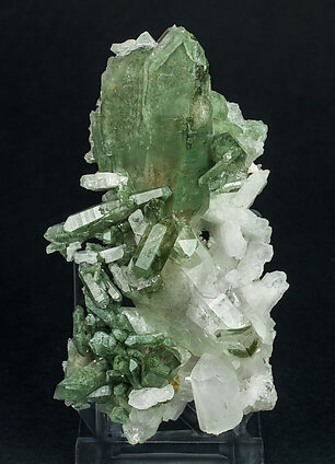 Quartz with Chlorite inclusions and Albite.