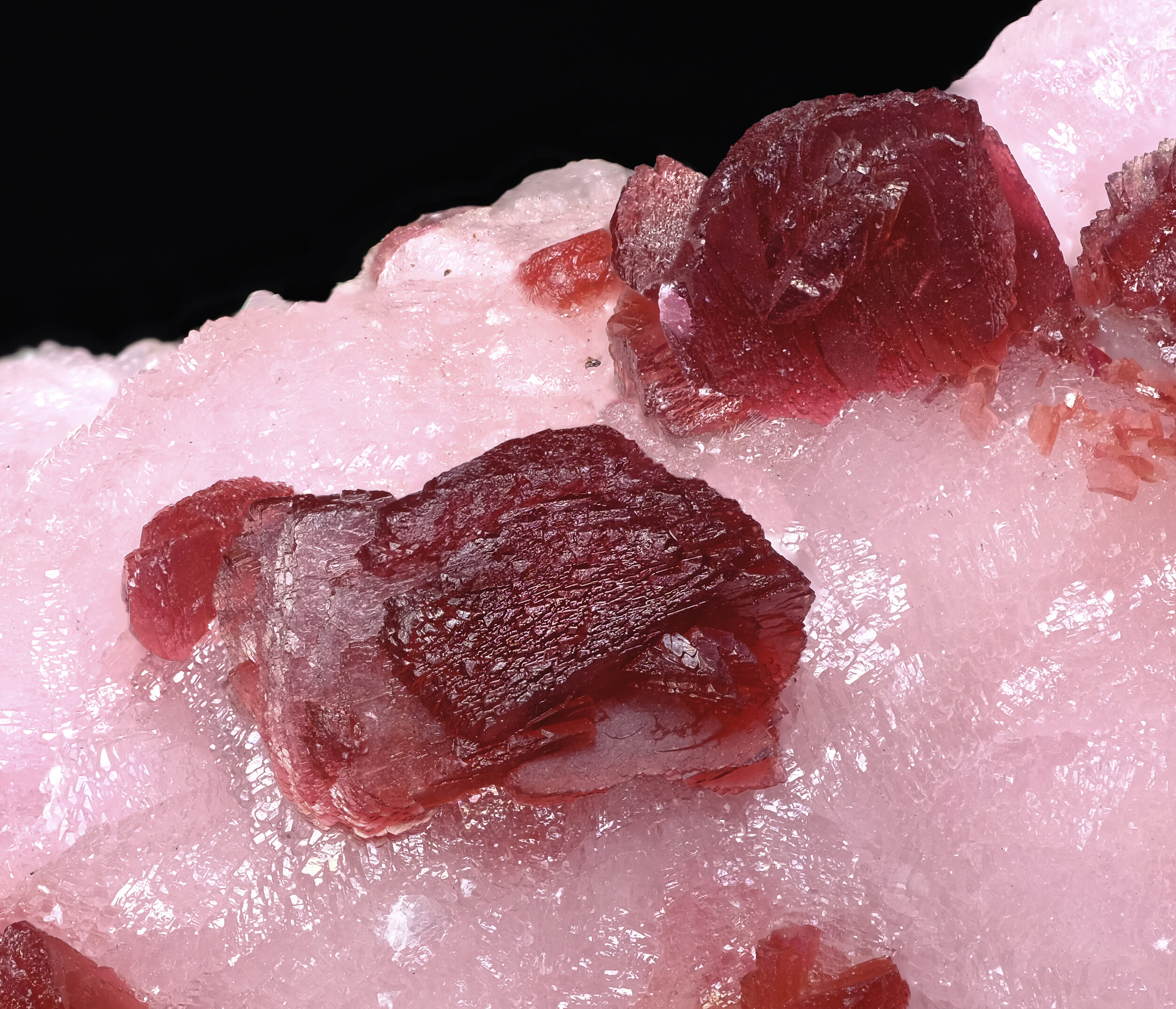 specimens/s_imagesAP0/Roselite-EXM70AP0_3945_d.jpg