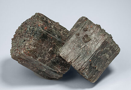 Aragonite with Quartz (variety hematoide). Side