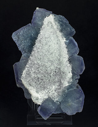 Fluorite with epimorphic Quartz after Calcite. Rear