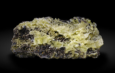 Pyromorphite. Rear / Photo: Joaquim Calln