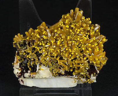 Pyromorphite with Baryte.