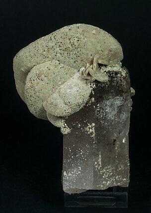 Siderite with Quartz with Ferberite inclusions. Rear