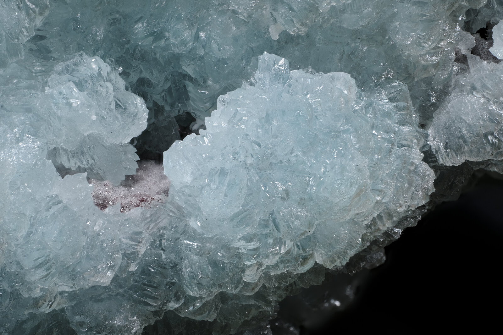 specimens/s_imagesAP2/Hemimorphite-TBM98AP2_0468_d.jpg