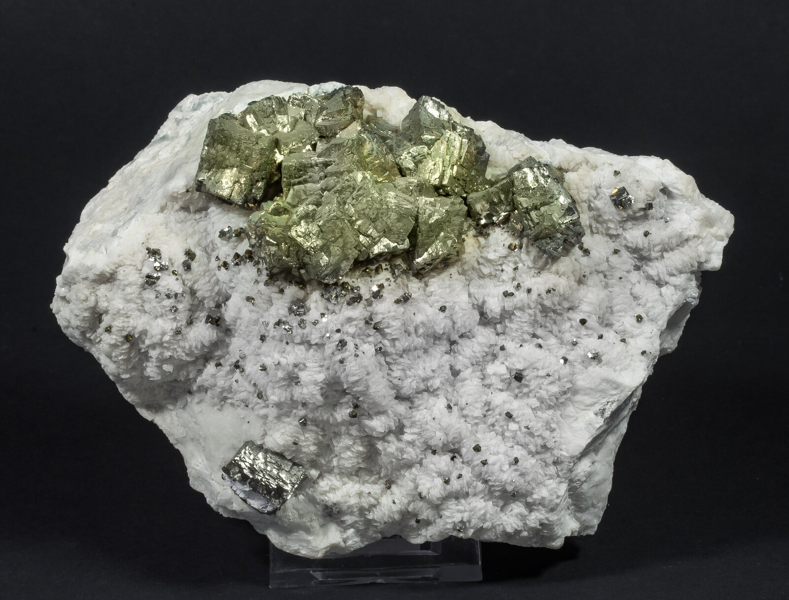 specimens/s_imagesAP2/Pyrite-BLF37AP2f.jpg