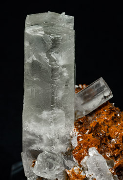 Aragonite with Quartz (variety hematoide). 