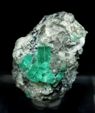 Beryl (variety emerald). 