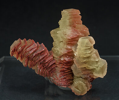 Calcite. Front