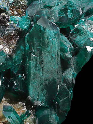 Dioptase with Plancheite. Detail / Photo: Joaquim Calln