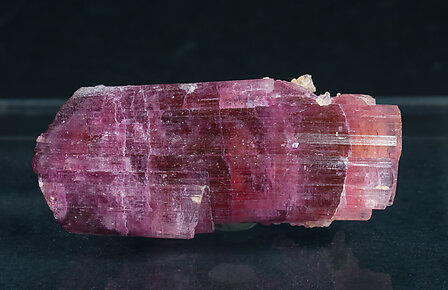 Elbaite-Schorl Series (variety rubellite) with Microcline. Side