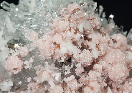 Rhodochrosite with Quartz. 