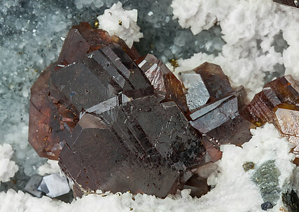 Sphalerite with Calcite, Quartz and Galena. 