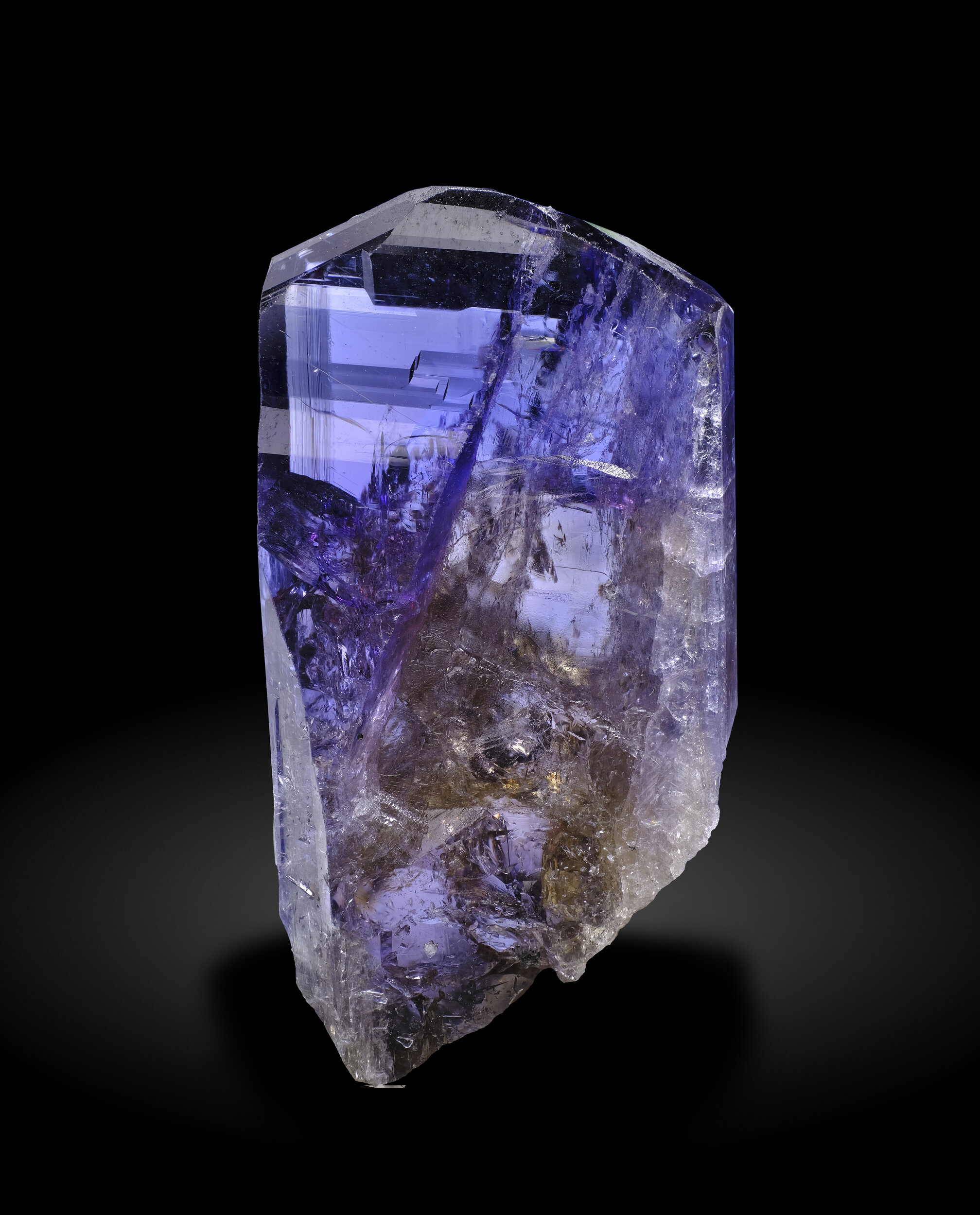 specimens/s_imagesAP3/Zoisite_tanzanite-MFB26AP3_2217_r.jpg