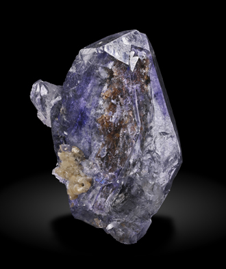 Fluorite (spinel twin) with Calcite. Rear / Foto: Joaquim Callén