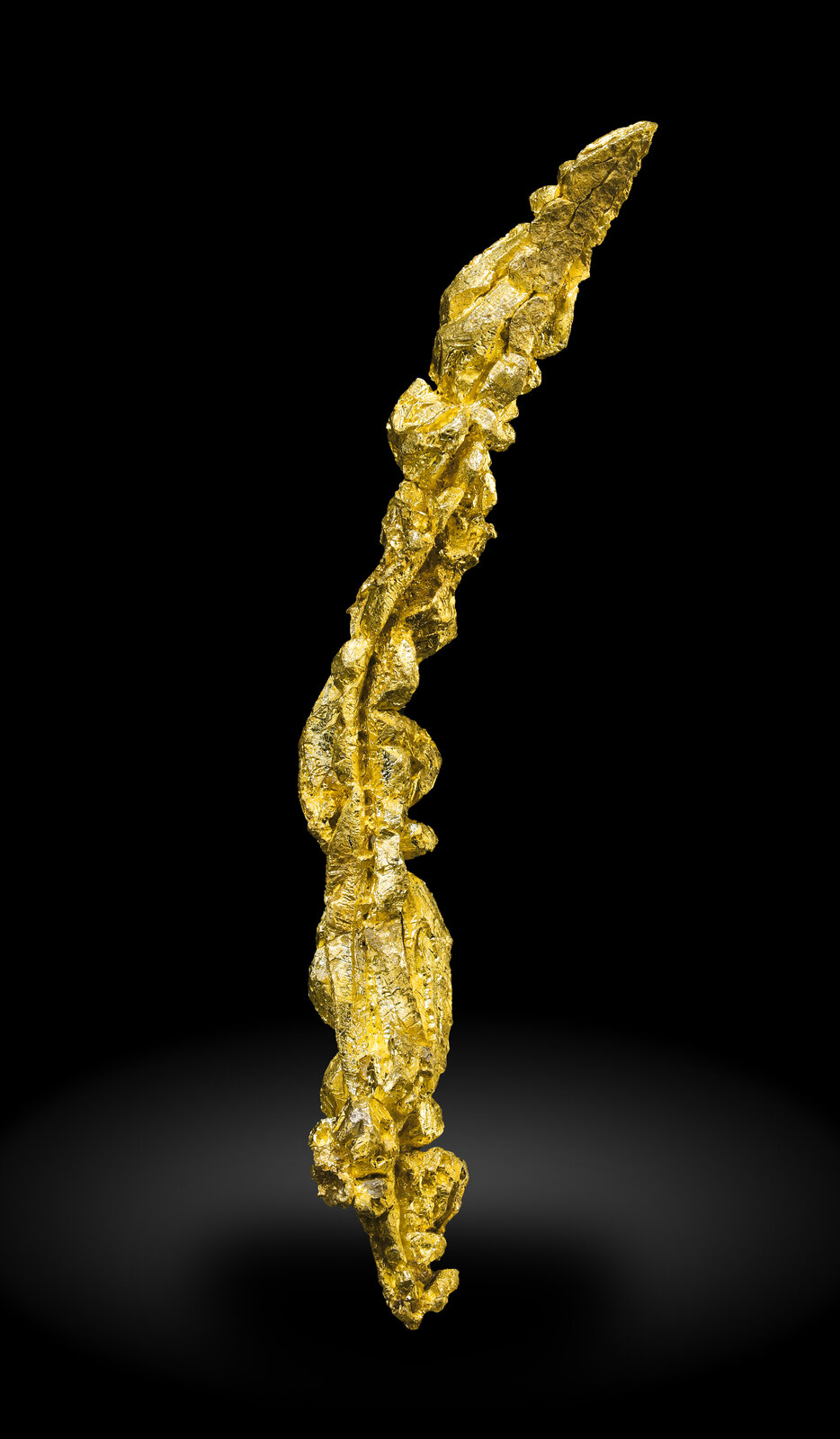 specimens/s_imagesAP4/Gold-EAM33AP4_8062_r.jpg