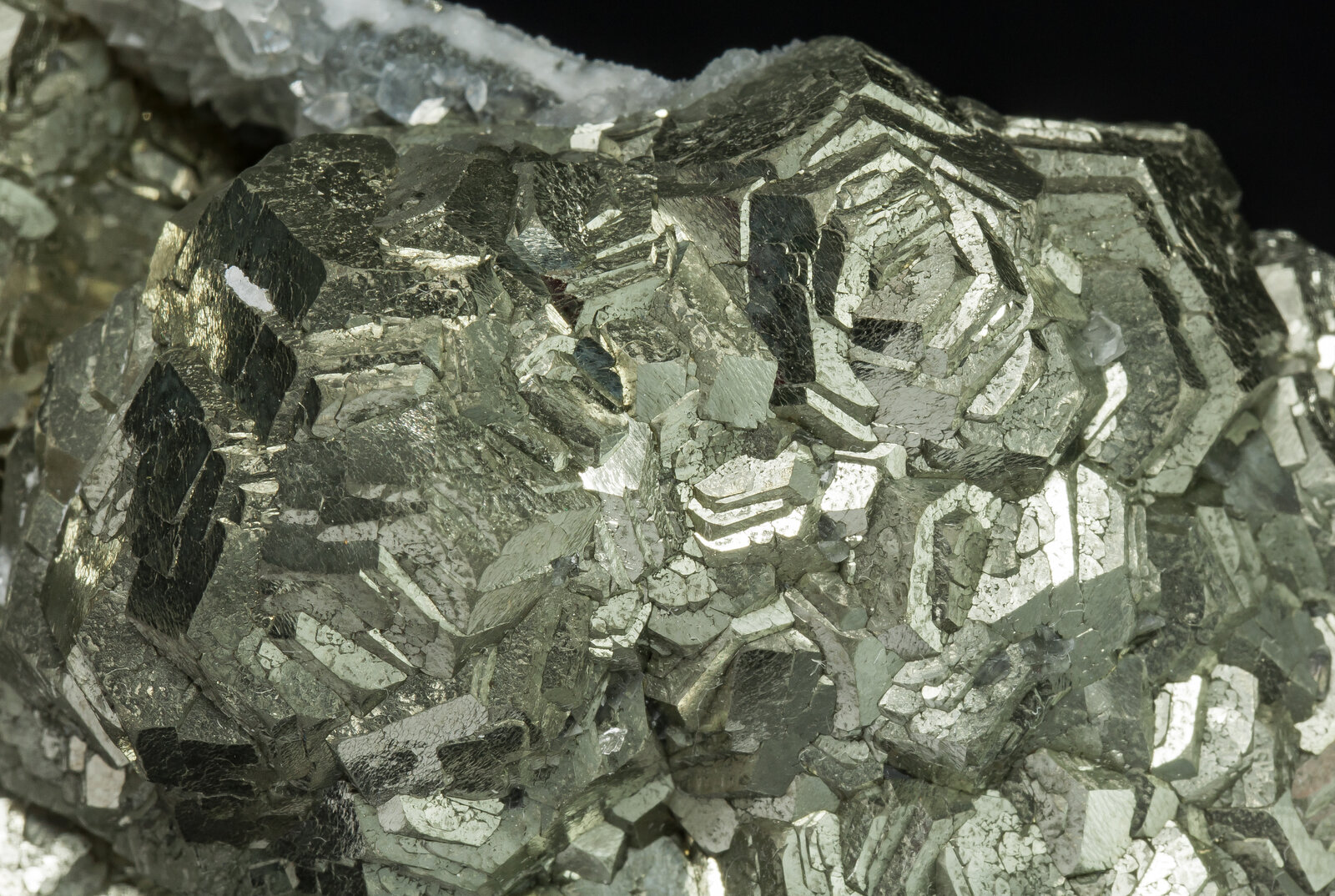 specimens/s_imagesAP4/Pyrite-JFD200AP4d.jpg