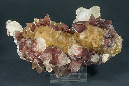 Calcite (two generations) with Fluorite. Side