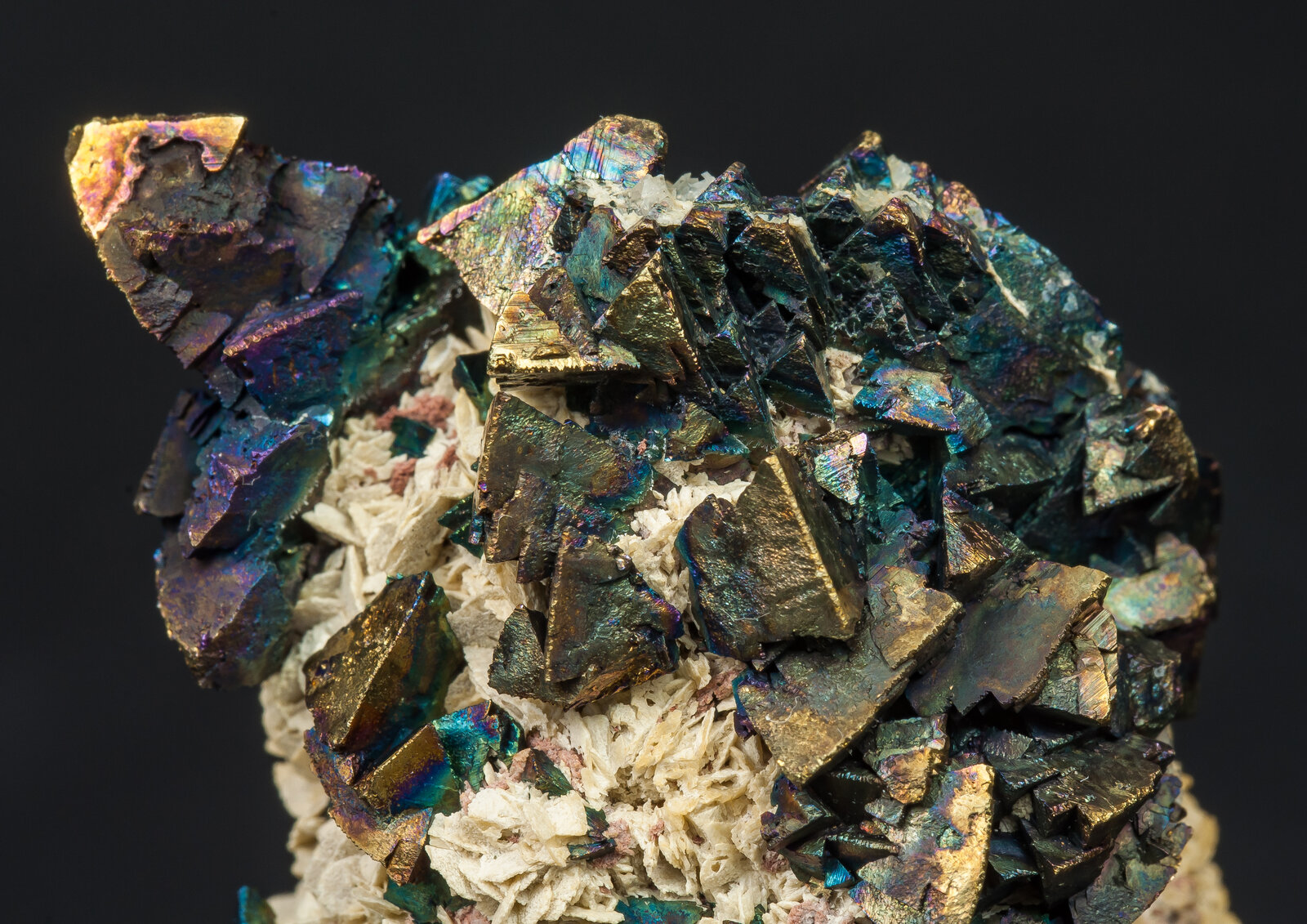 specimens/s_imagesAP5/Chalcopyrite-TMA96AP5d1.jpg