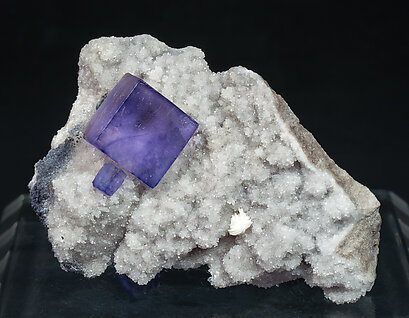 Fluorite with Quartz and Baryte. Front