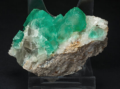 Fluorite (octahedral) with Quartz. Front