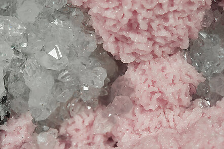 Rhodochrosite with Quartz and Sphalerite. 