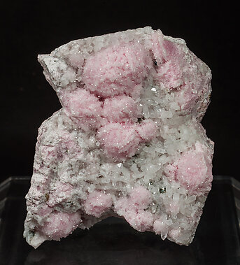 Rhodochrosite with Quartz and Sphalerite.