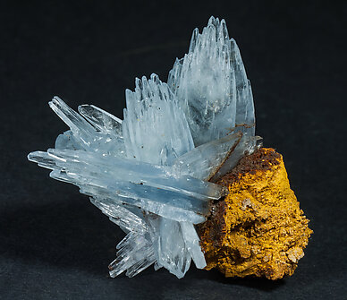 Baryte with limonite.