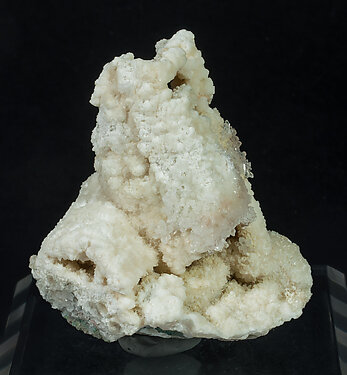 Calcite (variety kanonenspat) with Quartz.