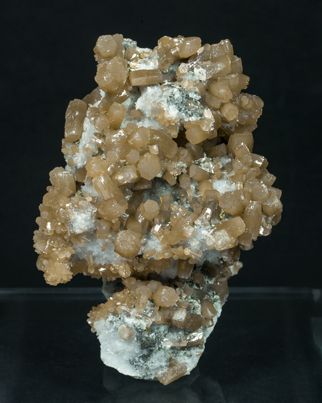 Pyromorphite with Quartz. Front